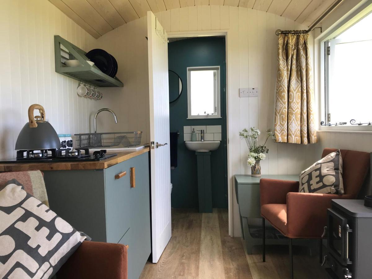 Ewe With A View Sea View Shepherds Huts Breage Екстер'єр фото