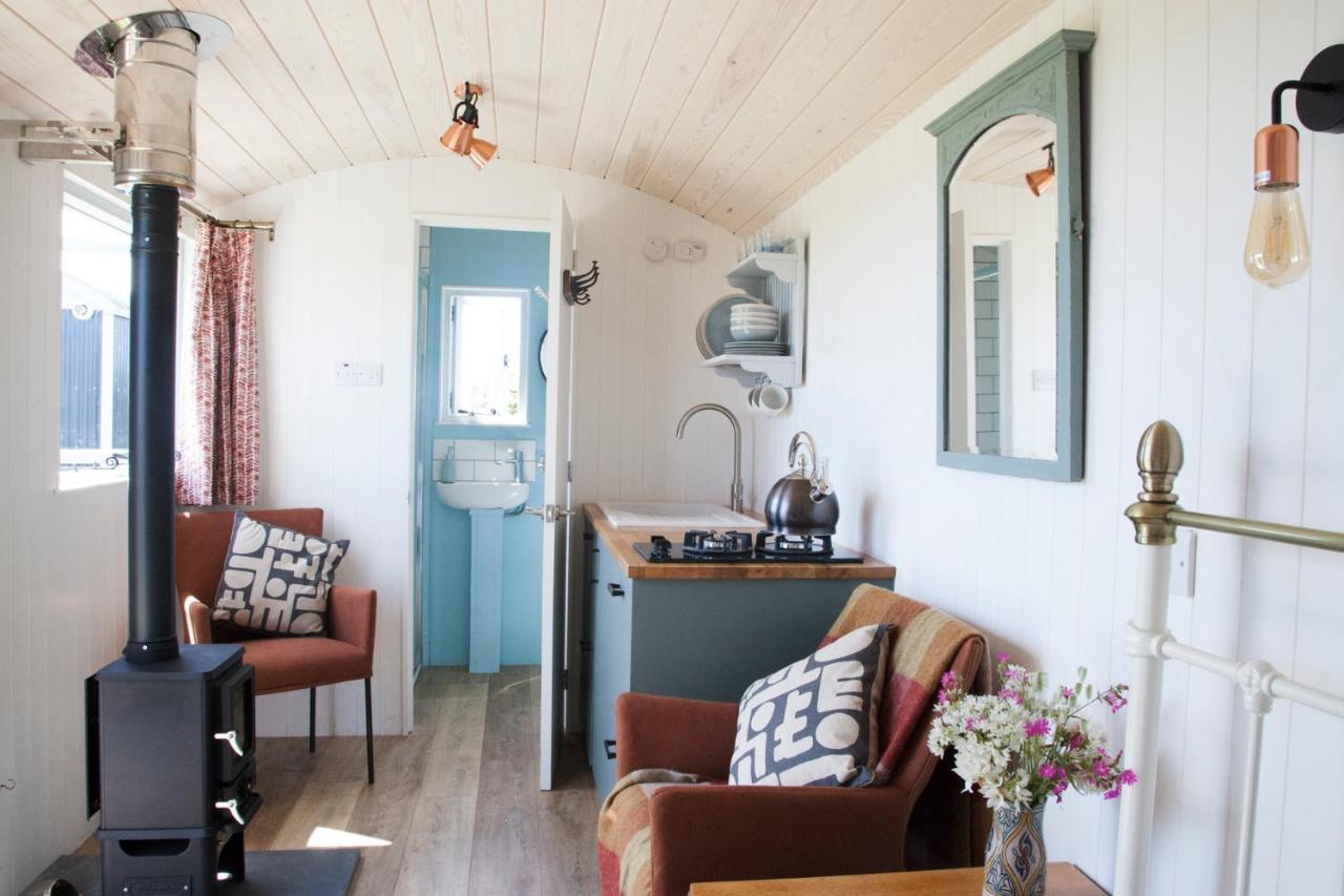 Ewe With A View Sea View Shepherds Huts Breage Екстер'єр фото